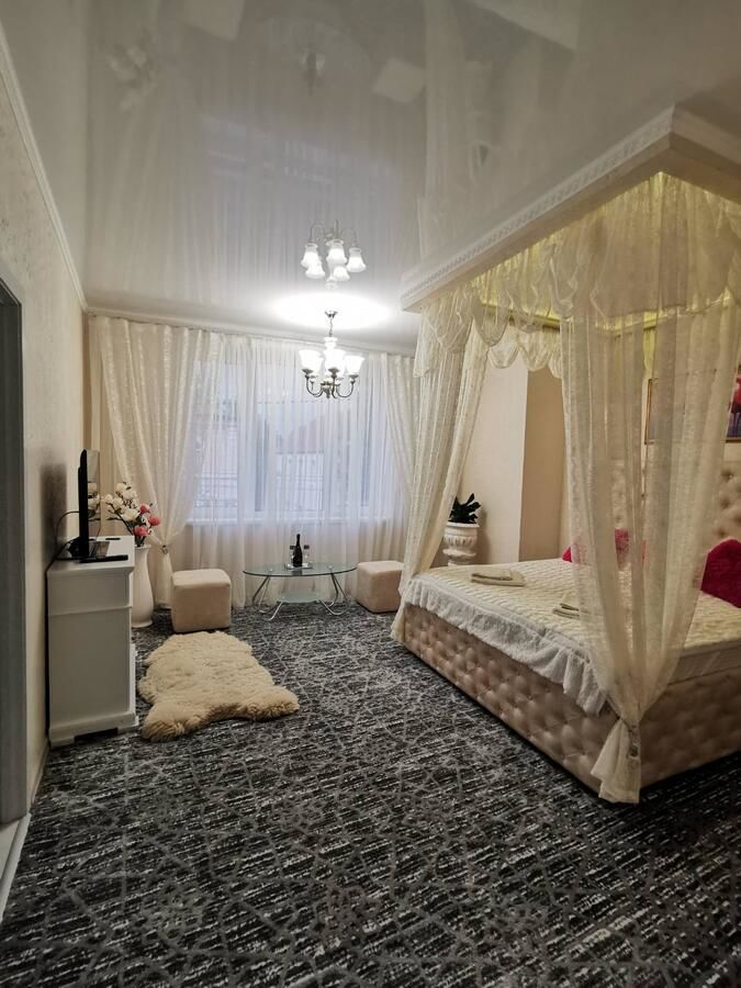 Отель Monte-Kristo Hotel Каменец-Подольский