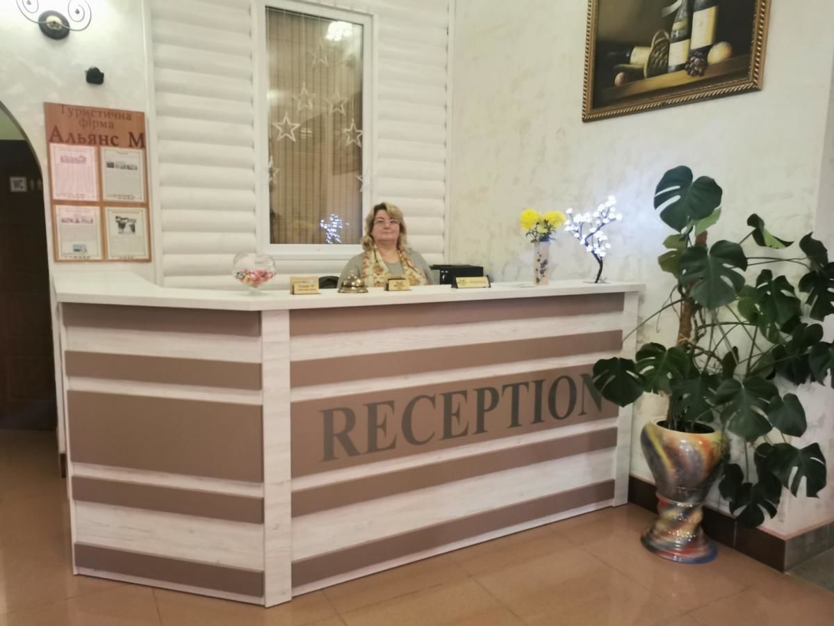 Отель Monte-Kristo Hotel Каменец-Подольский-46