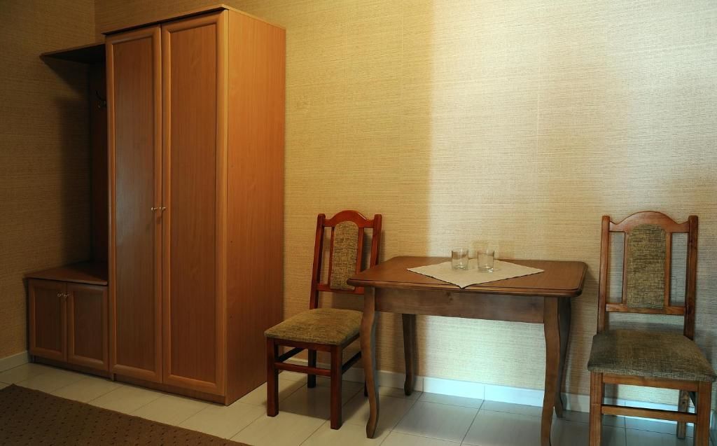 Отель Monte-Kristo Hotel Каменец-Подольский