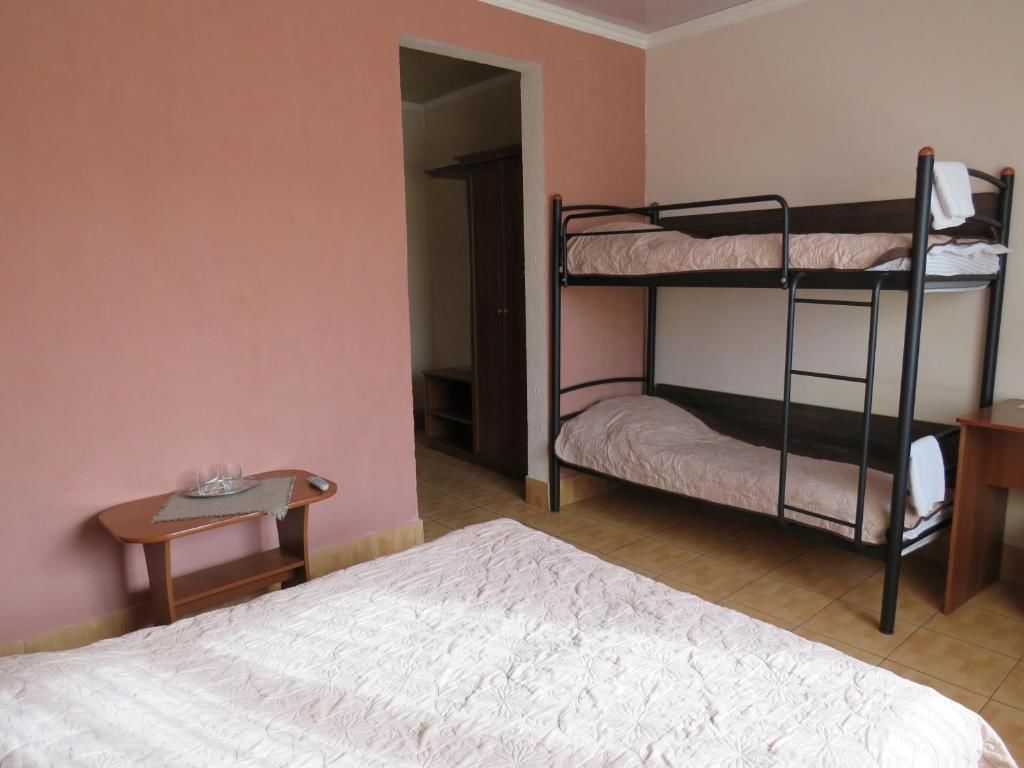 Отель Monte-Kristo Hotel Каменец-Подольский
